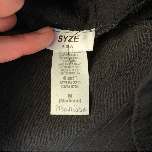 Vintage Y2K rare full side double slit stretch skirt with statement belt - Picture 4 of 9